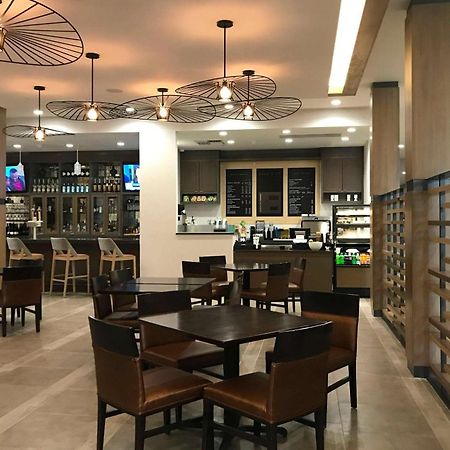 Sonesta Hotel Grand Rapids Airport Kentwood Luaran gambar