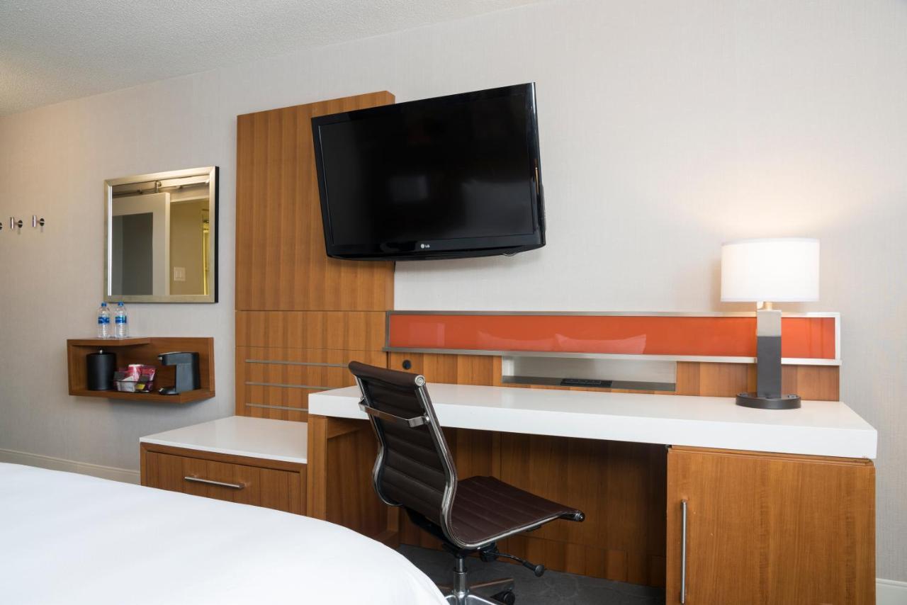 Sonesta Hotel Grand Rapids Airport Kentwood Luaran gambar