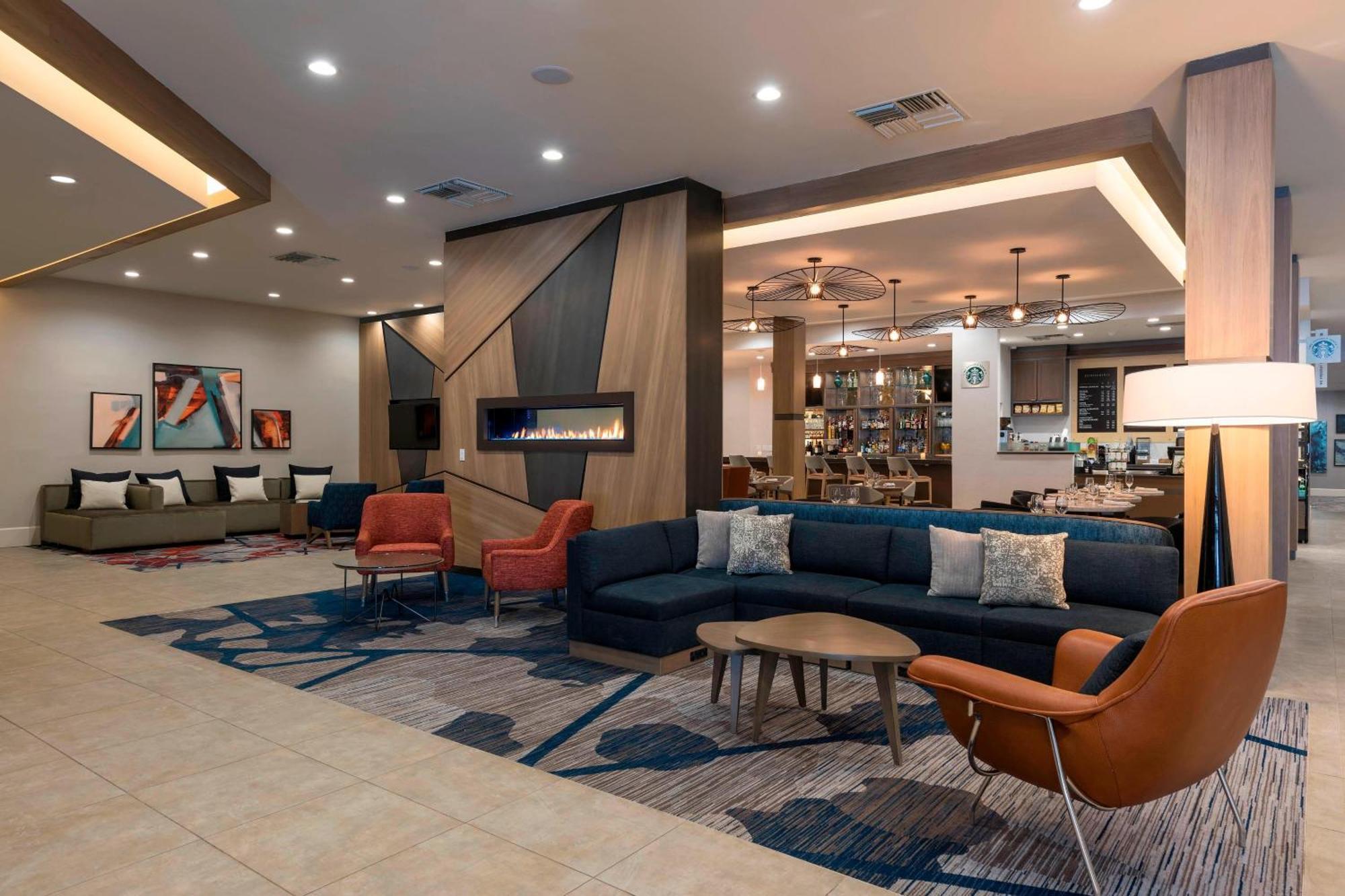 Sonesta Hotel Grand Rapids Airport Kentwood Luaran gambar