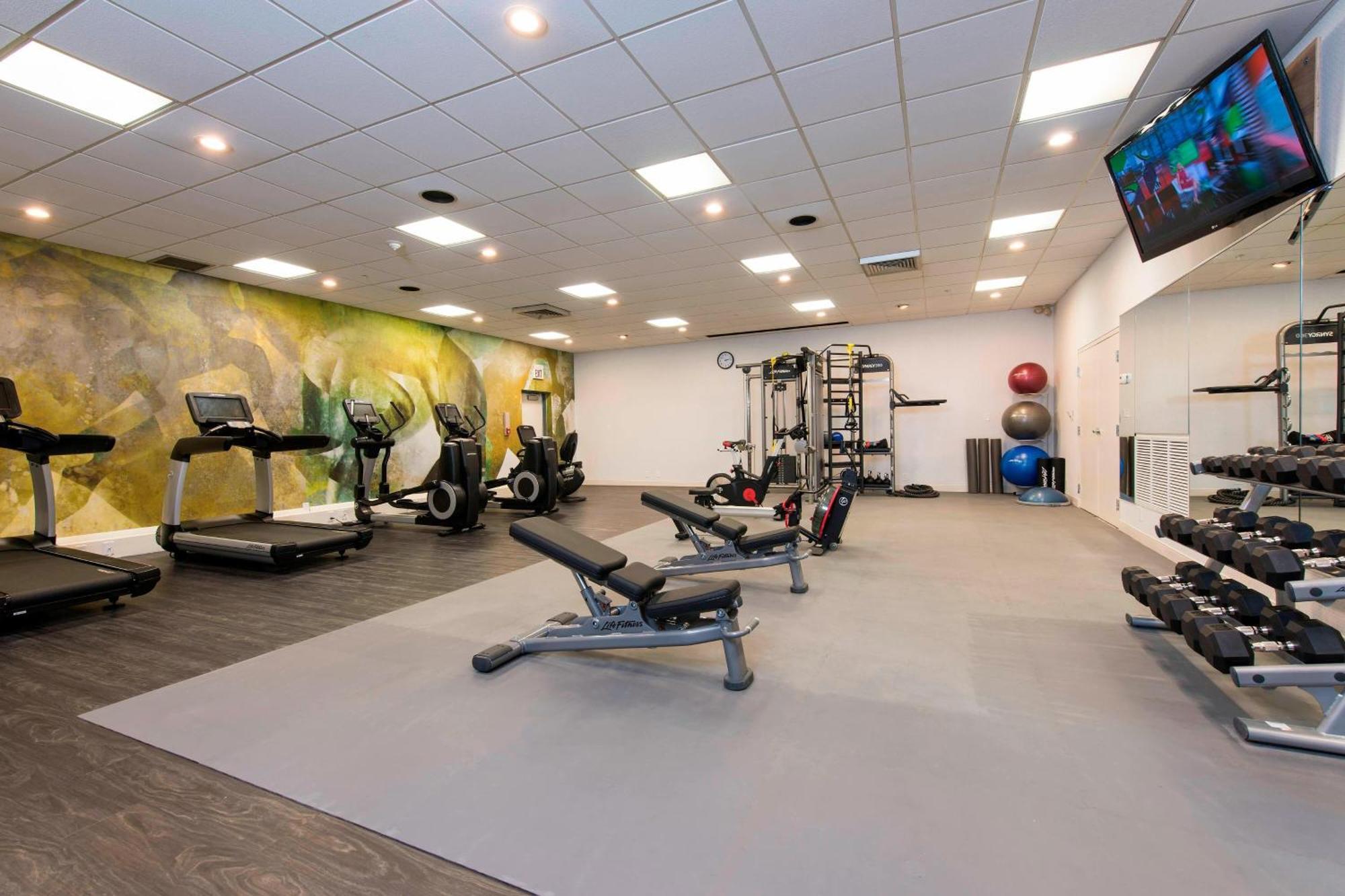 Sonesta Hotel Grand Rapids Airport Kentwood Luaran gambar
