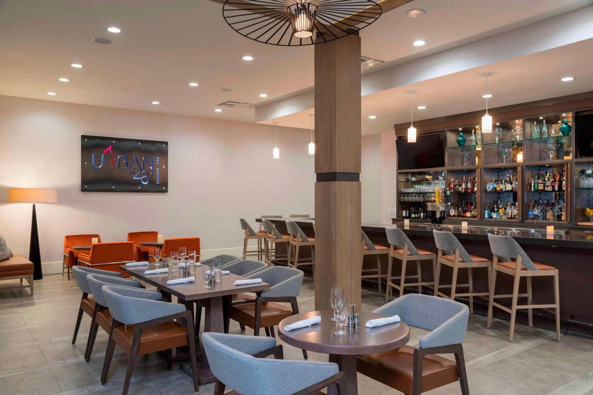 Sonesta Hotel Grand Rapids Airport Kentwood Luaran gambar