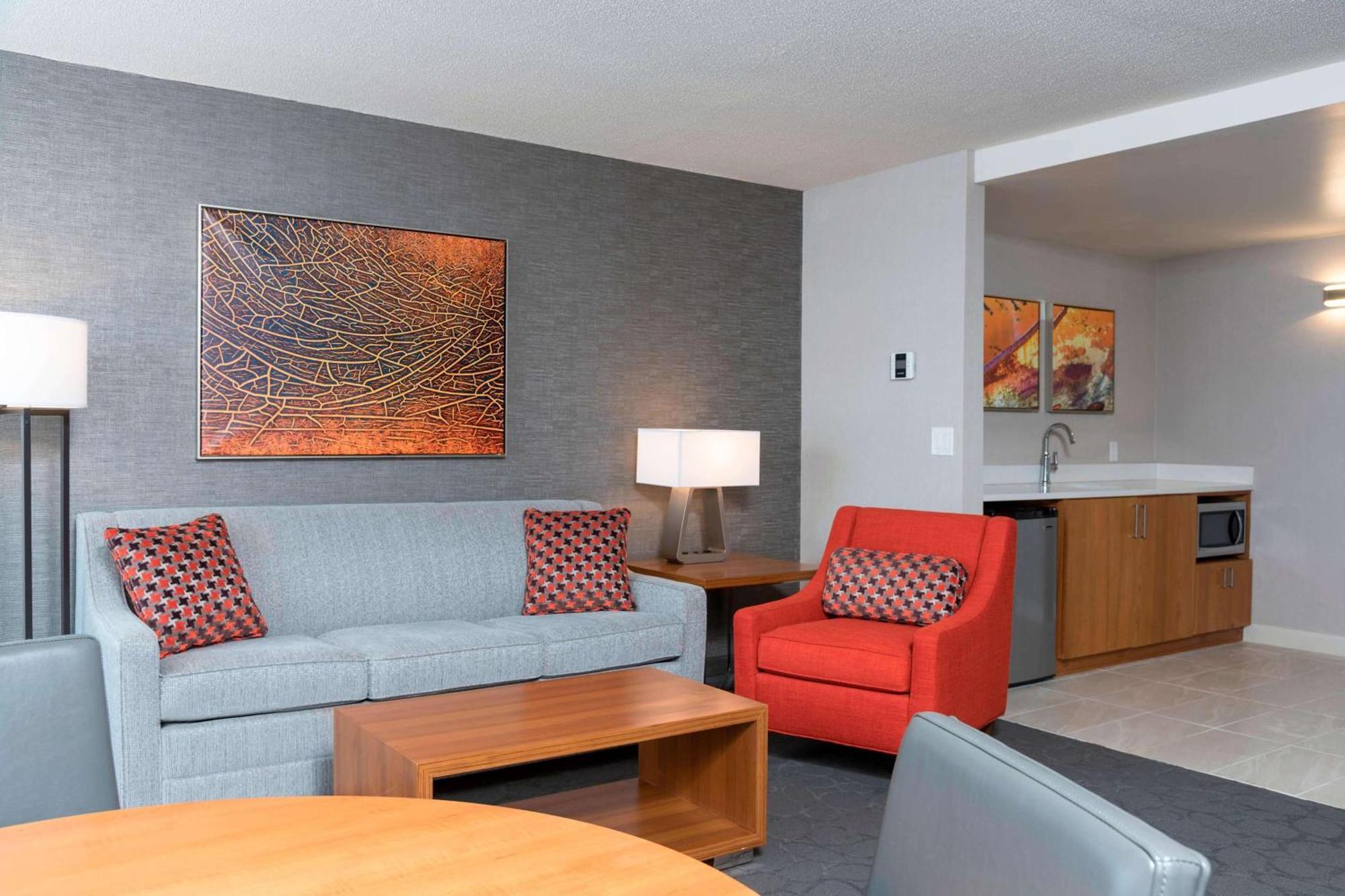 Sonesta Hotel Grand Rapids Airport Kentwood Luaran gambar