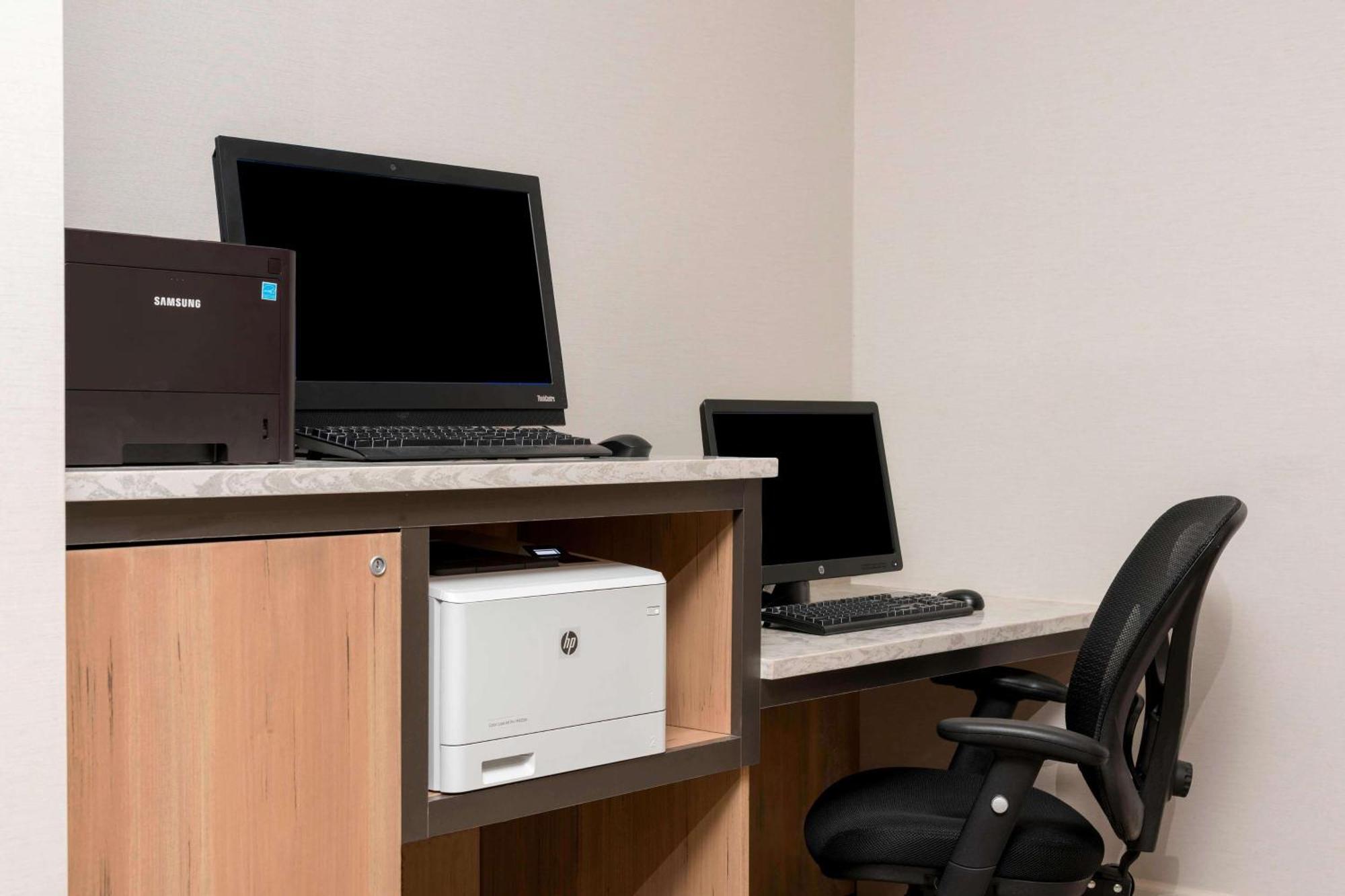 Sonesta Hotel Grand Rapids Airport Kentwood Luaran gambar