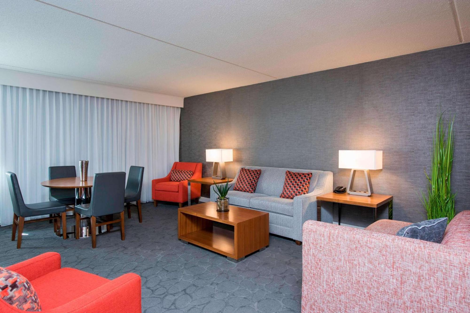 Sonesta Hotel Grand Rapids Airport Kentwood Luaran gambar